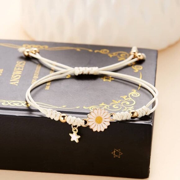 🌸 Adjustable Daisy Woven Bracelet ✨ Boho Y2K Friendship Gift - Picture 10 of 11
